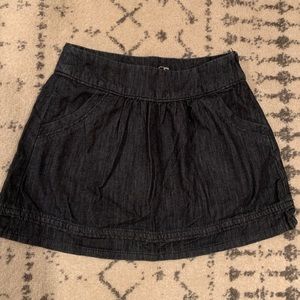 American Eagle denim skirt.